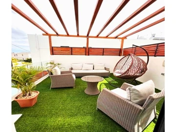 4 Bedroom Villa