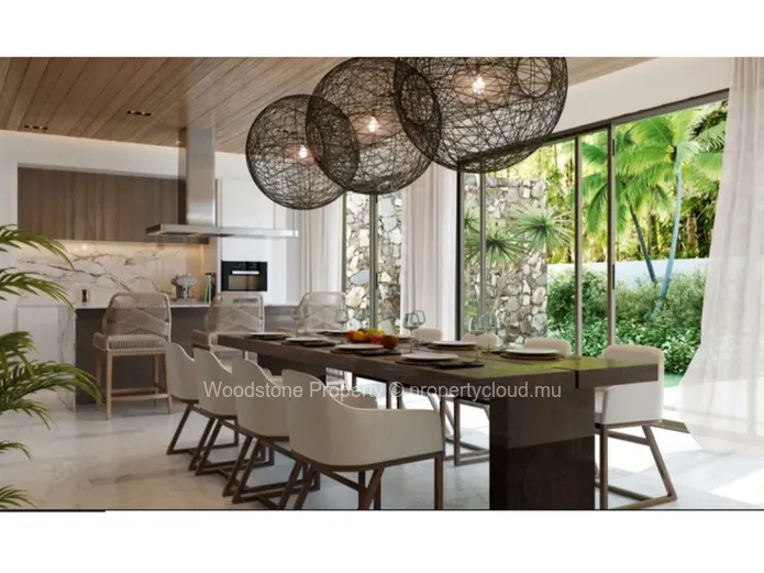 Private East Beachfront Villas