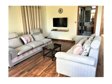 3 Bedroom Townhouse, Duplex