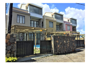 3 Bedroom Townhouse, Duplex